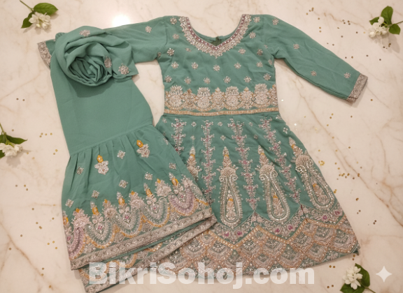 3 4 year baby sarara